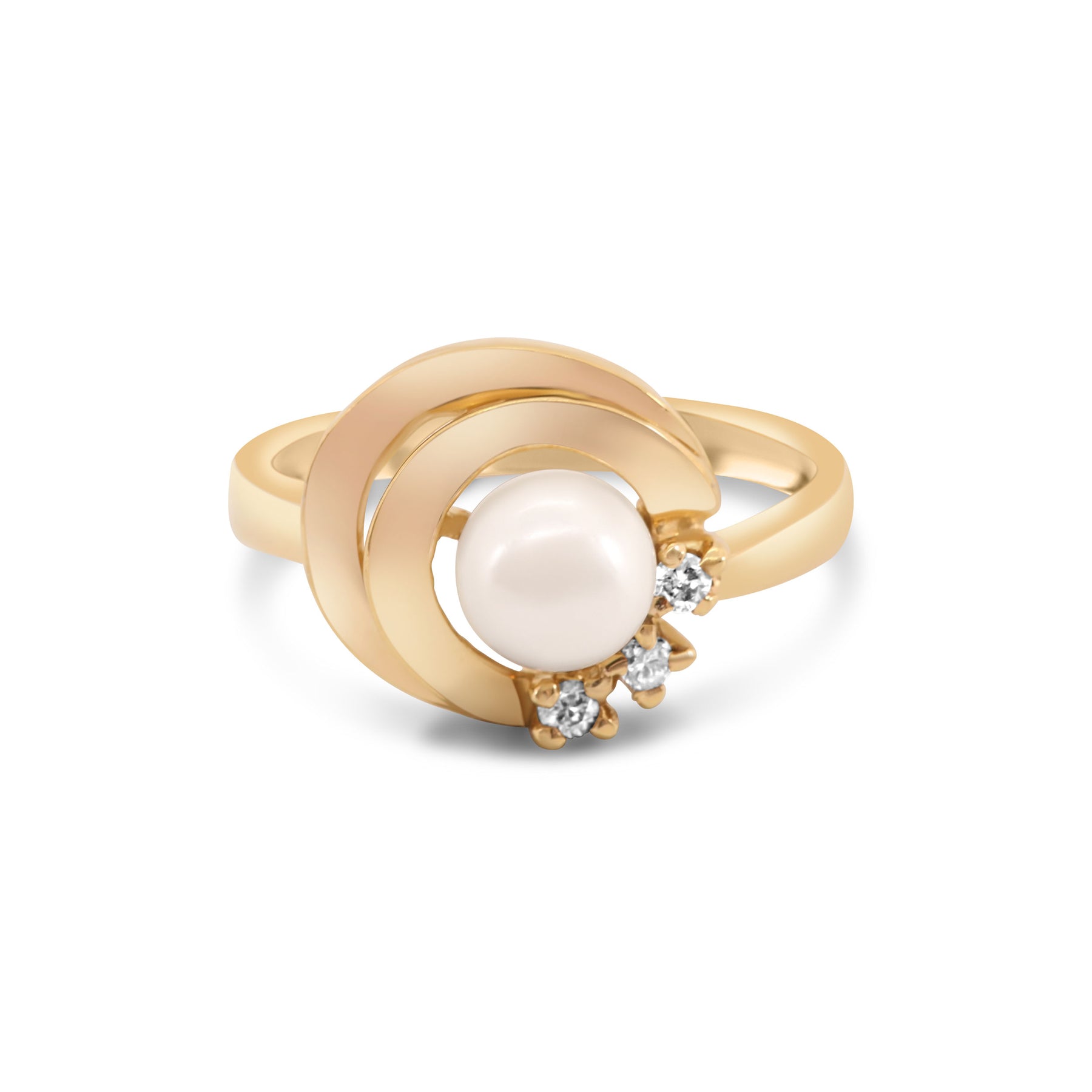 Demure Pearl Ring