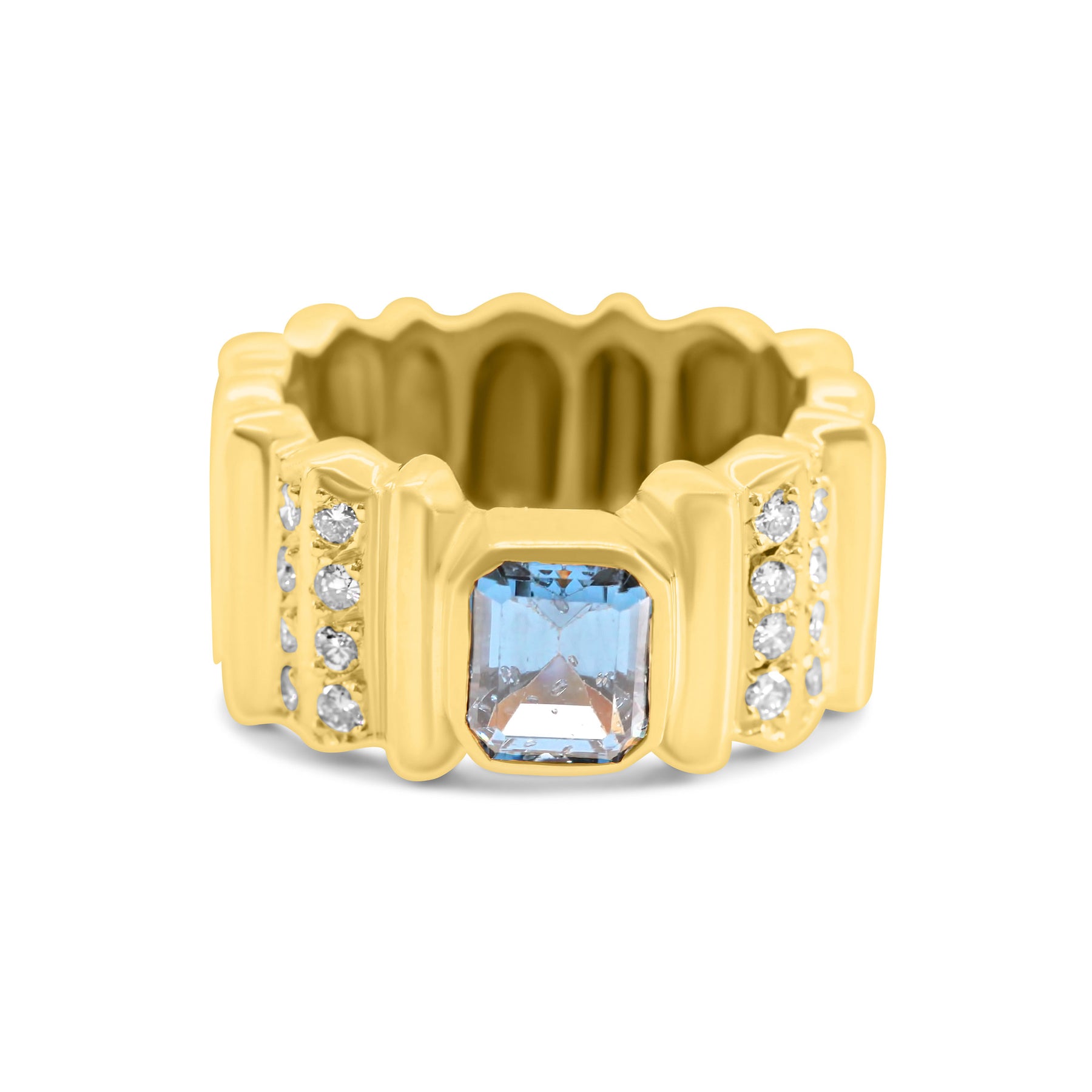 Ribbed Sapphire Ring